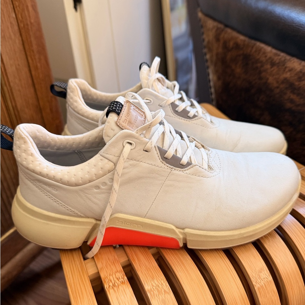 ECCO BIOM H4 Women’s Size 8.5-9 (EU 39) Gore-Tex GTX Hybrid Golf Shoes White